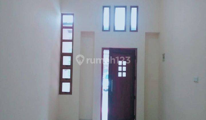 Dijual murah, rumah minimalis cantik siap huni. 2