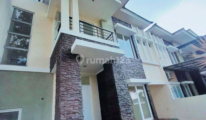 Disewa Cepat Rumah Mewah Boulevard Dekat Mall  2