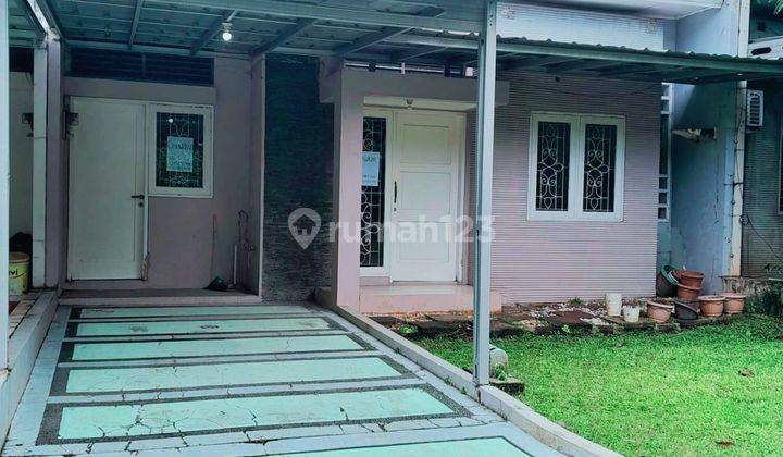 Disewa Cepat Rumah Cantik Siap huni dekat sekolah Al Azhar dan masjid agung  1