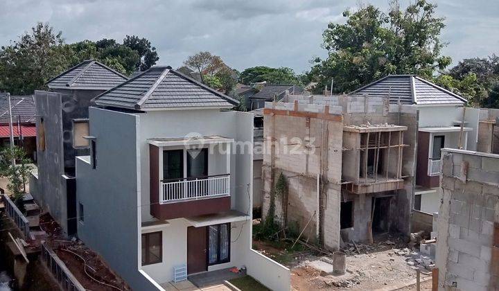 Rumah mewah 2 lantai dekat stasiun cilebut dan tol yasmin 2