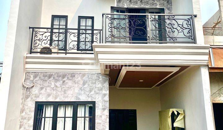 Rumah Mewah tapi Murah Gaya Eropa di Cibubur Free Biaya2 DP 0% 1