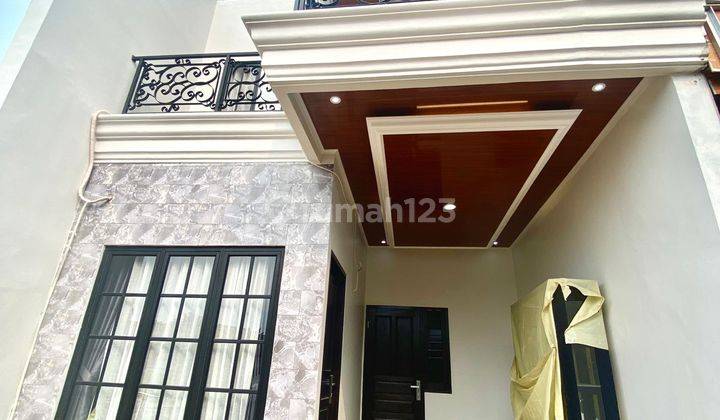 Rumah Mewah tapi Murah Gaya Eropa di Cibubur Free Biaya2 DP 0% 2