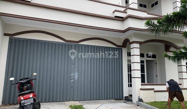 Rumah 2 Lantai Baru Shm Tenggara 2