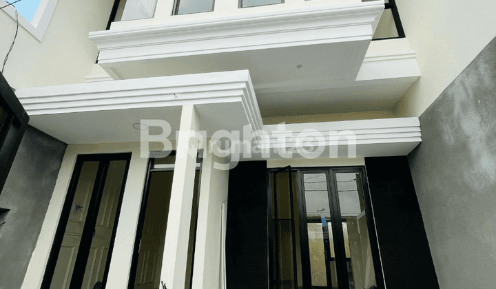 RUMAH 2 LANTAI LEBAR 7 SELANGKAH KE CITRALAND SURABAYA BARAT 1