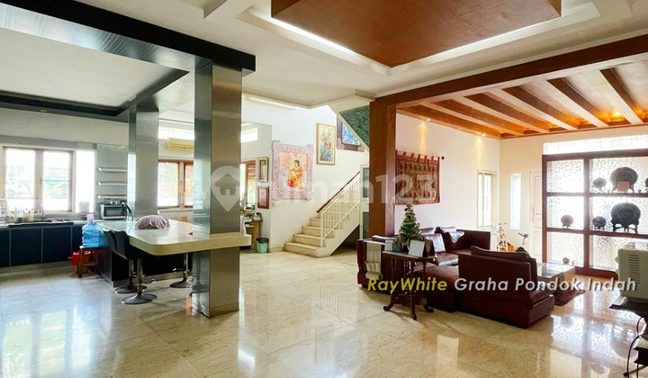 Dijual Rumah Hook Di Pondok Indah Jakarta Selatan