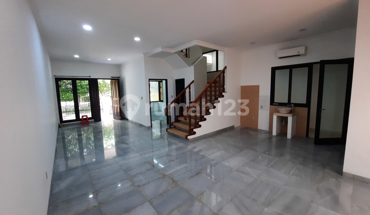 For Rent: Nice Cheap House in Pondok Indah, South Jakarta