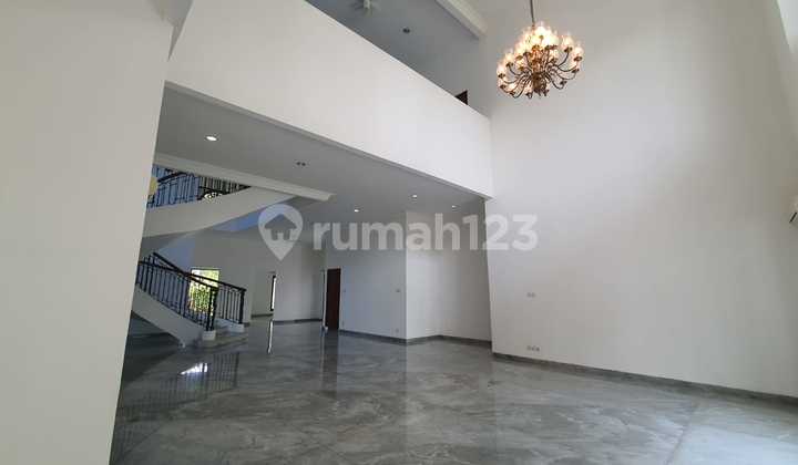 For Rent Luxury House with Golf Course View in Pondok Indah, South Jakarta 2