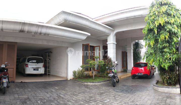 Rumah Lokasi Strategis Di Lebak Bulus Jaksel