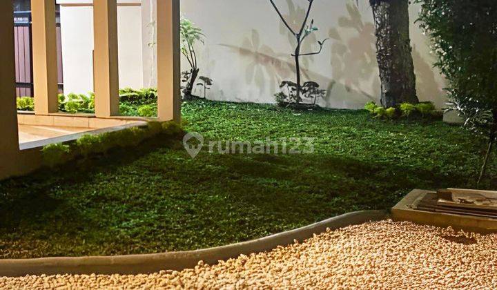 Dijual Rumah 2 Lantai Bagus Hadap Selatan Kemang Jaksel 2