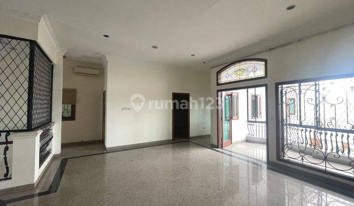 Rumah Dharmawangsa Kebayoran Baru Jakarta Selatan 1