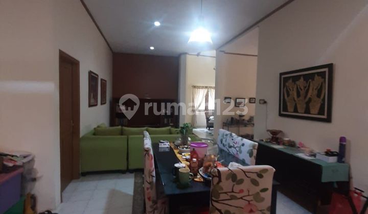 Rumah Lokasi Strategis Kebayoran Lama Jaksel 2