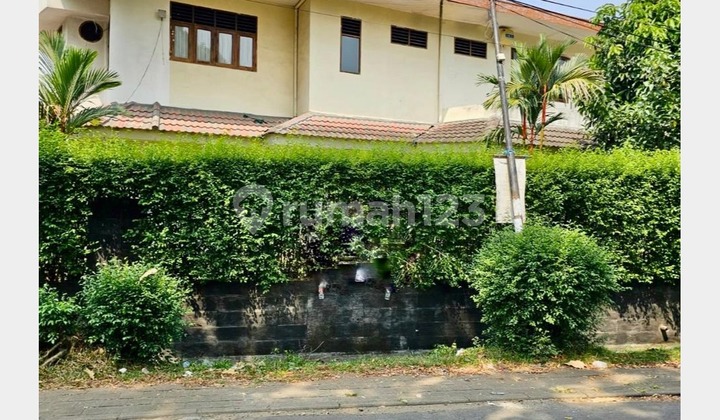 Disewakan Rumah Murah Bagus Villa Cinere 2