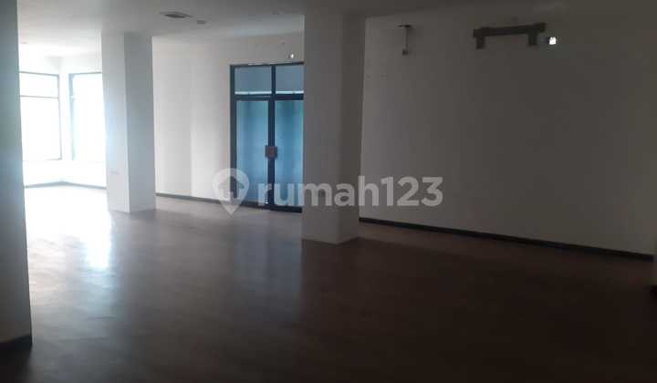 Disewa Ruko Gandeng 3 di Dekat Jalan Minangkabau Manggarai(Ir) Disewa Ruko Gandeng 3 di Dekat Jalan Minangkabau Manggarai(Ir)