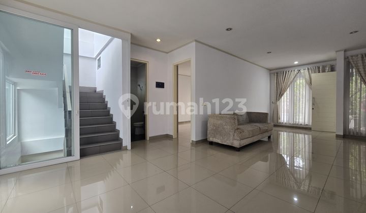 Disewa & Dijual Rumah di Cilandak Jalan Haji Subuh (Rh)