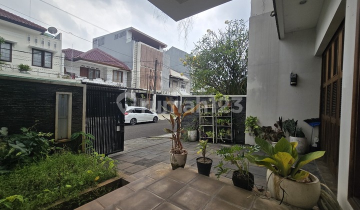 Di Jual Rumah di Pondok Indah Dekat Pim 3, Lokasi Strategis Jalan Lebar (As) Di Jual Rumah di Pondok Indah Dekat Pim 3, Lokasi Strategis Jalan Lebar (As)