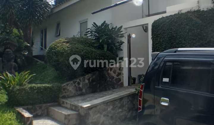 Disewakan Rumah Di Kemang Timur. Murah Dan Istimewa (ir)