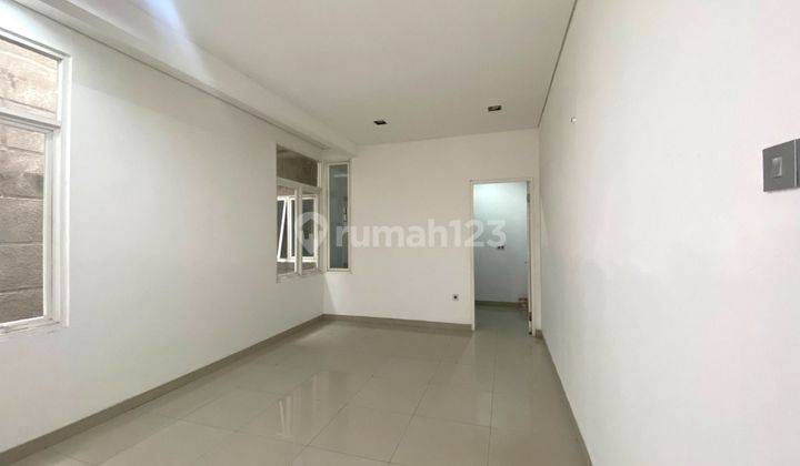 For Sale - Rumah Nyaman Minimalis Siap Huni Di Pondok Indah Jakarta Selatan (jp) 2