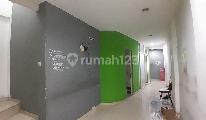 Dijual / Disewa Ruko 3.5 Lantai Di Pondok Pinang. Strategis Dekat Toll Tb Simatupang (ir)