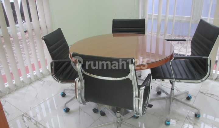 Dijual Gedung Kantor Lokasi Strategis Di Tanjung Barat, Jaksel (dd) 