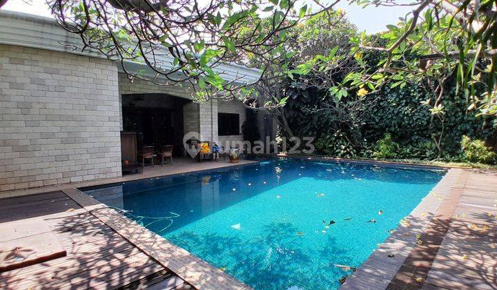 Rumah Gaya Bali dengan 2 Paviliun di Pondok Cabe, Tangsel (IR)