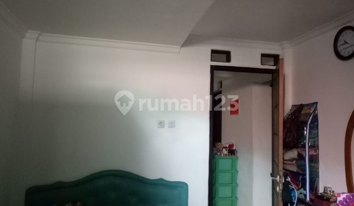 Rumah Kost 2 Lantai an dekat Situ Gintung Ciputat. Murah 2