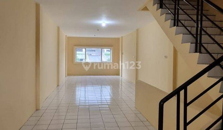 Ruko 3 Lantai di Jalan Veteran Jakarta Selatan cocok buat kantor 1