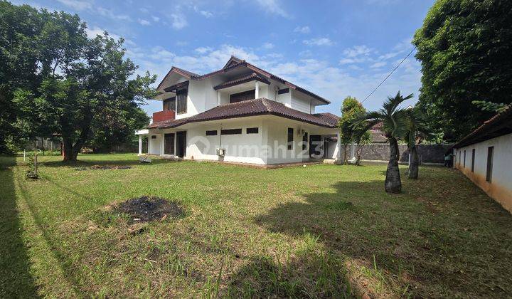 Rumah Klasik 2 Lantai Hook Luas Cipinang Melayu, Jakarta Timur 