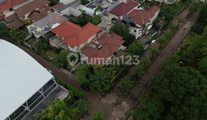 Dijual Rumah Mewah di Area Kemang, Lokasi Tenang & Private(Nb)