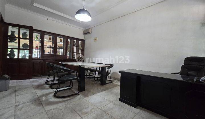 Rumah Klasik 2 Lantai Hook Luas Cipinang Melayu, Jakarta Timur 