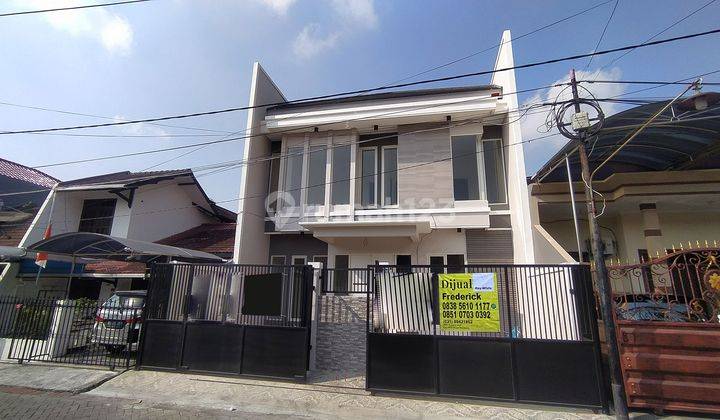 Rumah Baru Klasik Modern Manyar Jaya Surabaya Timur Dekat Sekolah 1