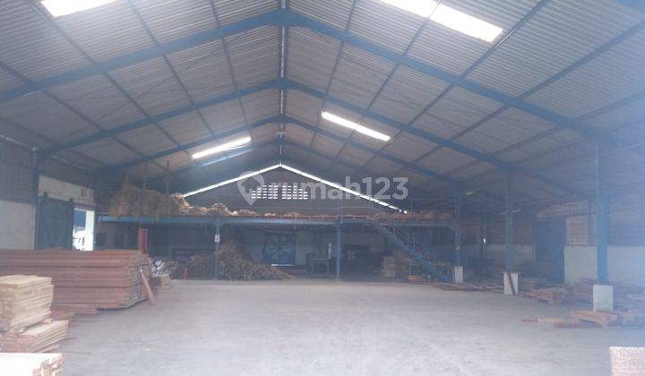 Dijual Ex Pabrik Mebel Rotan Pasuruan Lokasi Nol Jalan Raya 2