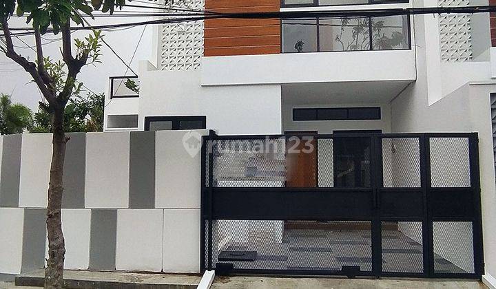 Rumah Gress Scandinavian 2lt Dekat Raya Kenjeran Siap Huni 2