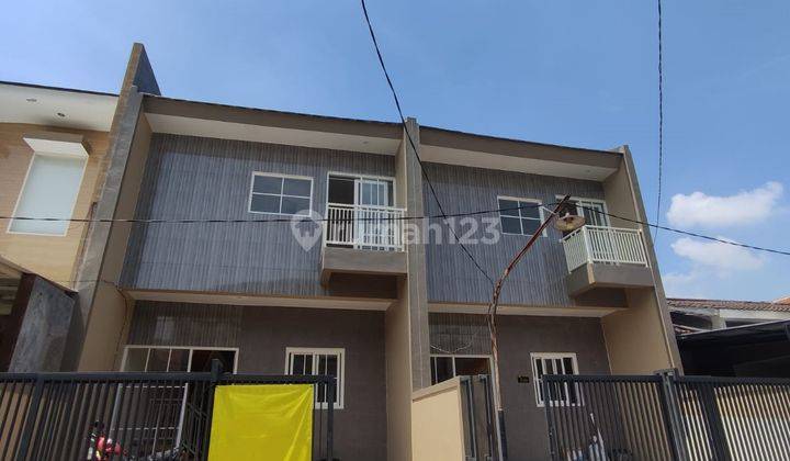 Rumah Baru Minimalis Modern 2 Lantai SHM Mulyosari Siap Huni 1