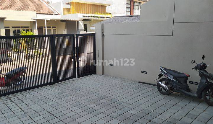 Rumah 2 Lantai Baru Minimalis Modern Manyar Jaya Dekat Sekolah 2