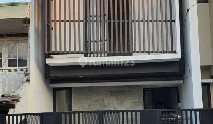 Rumah 2 Lantai Minimalis Modern Baruk Utara Dekat Raya Merr 2