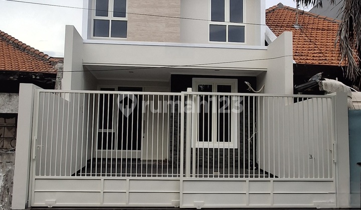 Dijual Rumah Baru Manyar Tirtoasri Minimalis Modern Dekat Sekolah