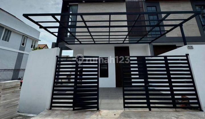 Rumah Baru Minimalis Modern Sutorejo Dekat Mall Dan Area Kuliner 1