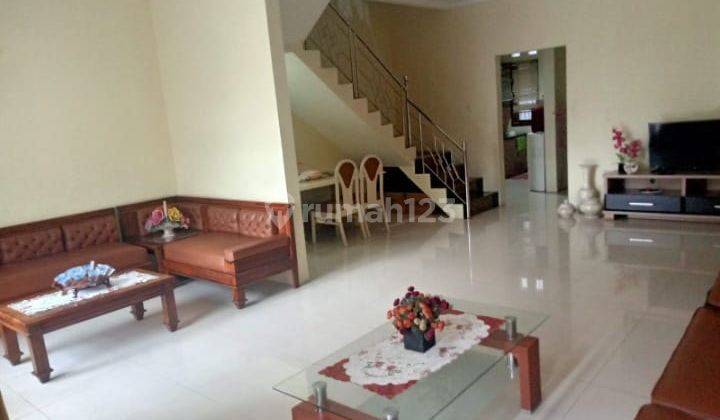 Rumah 3 Lantai Minimalis Jalan Lebar SHM di Sarijadi , Bandung 1