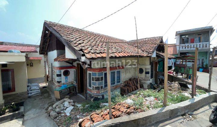 Rumah Lama Strategis Hitung Tanah di Encep Kertawirya Kota Cimahi 1