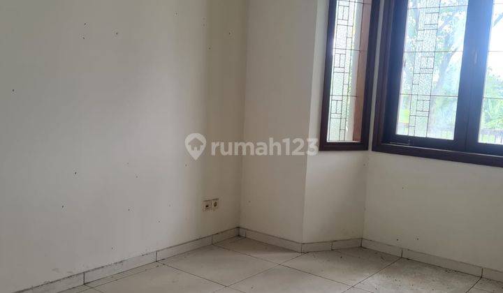 Murah Jarang Ada Rumah di Komplek Kotabaru Parahyangan Bandung 2