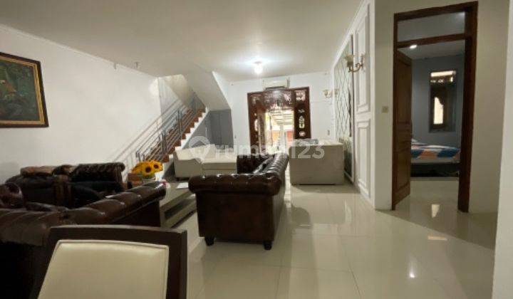 Rumah 2 Lantai Bagus Furnished SHM di Komplek Kotabali, Bandung 2