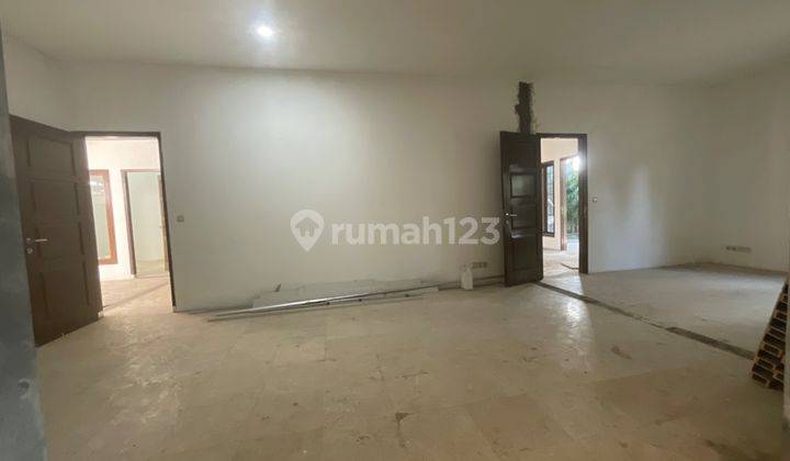 Rumah Strategis Ut Kafe,kantor D Sayap Pelajar Pejuang 45 Bandung 2