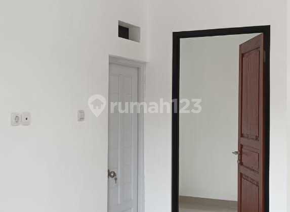 Over Kredit Rumah 2 Latai Siap Huni Di Cipayung Depok 2