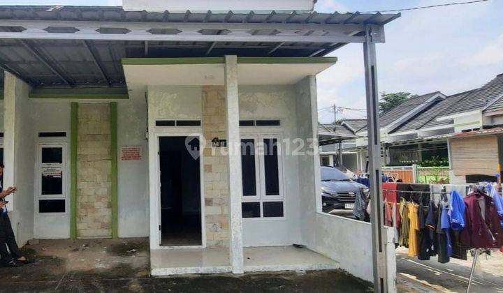 Over kredit rumah siap huni di puri Ardita Bojong gede  1