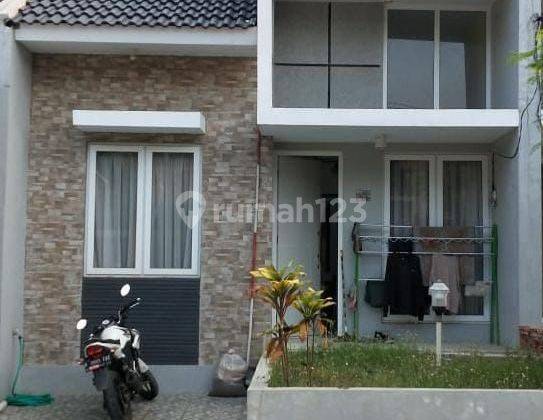 Over kredit rumah di perumahan permata Cimanggis Depok  1