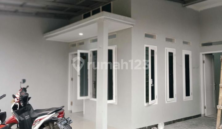 Dijual rumah secondary siap huni 500 jutaan di sawangan Depok  2
