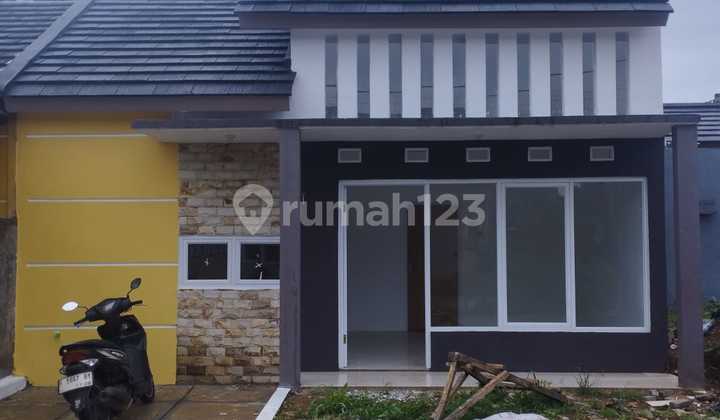 Dijual Rumah 500 Jutaan 5 Menit Stasiun Cilebut Dijual Rumah 500 Jutaan 5 Menit Stasiun Cilebut