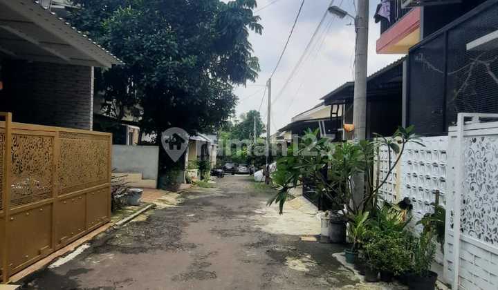 Over Home Credit On The Side Of Citayam Road Near Citama Hospital 2