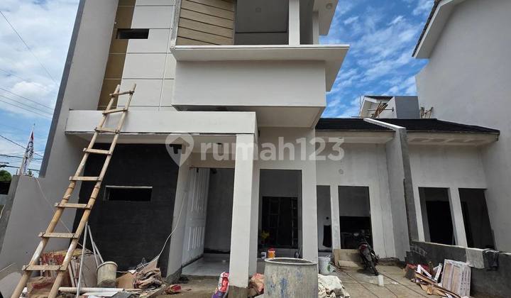 Rumah 2 Lantai 700 Jutaan 3 Menit Stasiun Pondok Rajeg Bogor