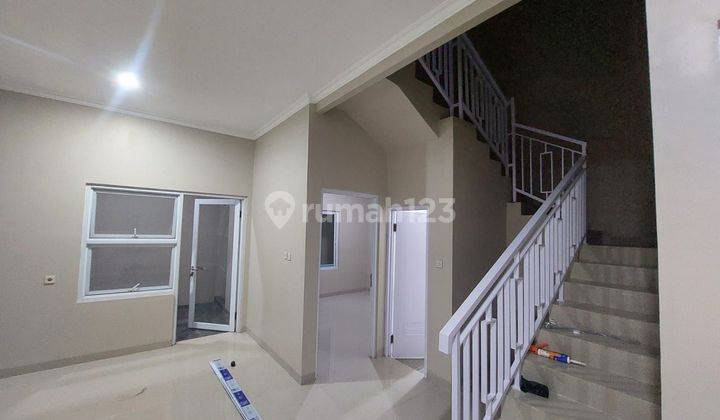 Rumah Baru Minimalis Modern Dalam Cluster, 2 Lantai Dan Siap Huni, Bojong Kulur 2